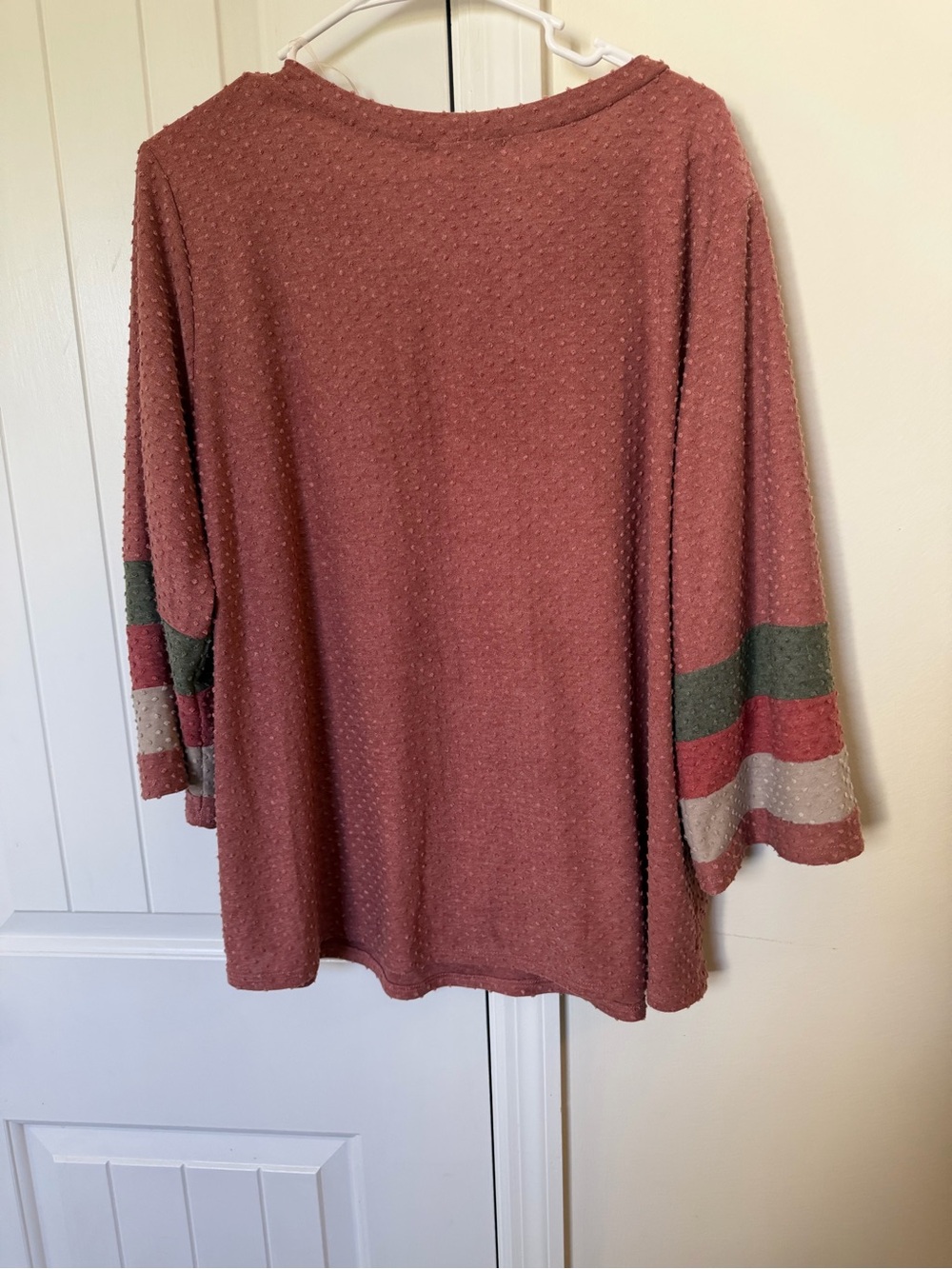 Chic Soul 3X Mauve Swiss Dot Tunic Top Varsity Stripe Sleeve Plus Size - Picture 3 of 7